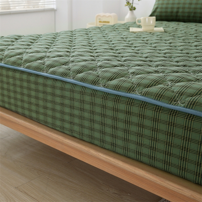 91家纺网 家纺一手货源 找家纺 乐逸家纺 2026新款日式100%全棉色织水洗棉夹棉床笠 日式全棉床笠重楼绿