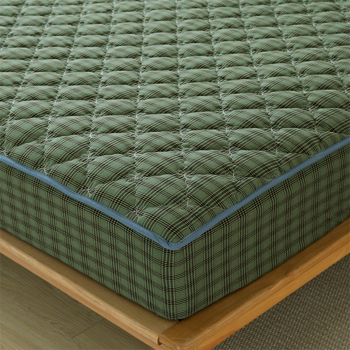 91家纺网 家纺一手货源 找家纺 乐逸家纺 2026新款日式100%全棉色织水洗棉夹棉床笠 日式全棉床笠重楼绿