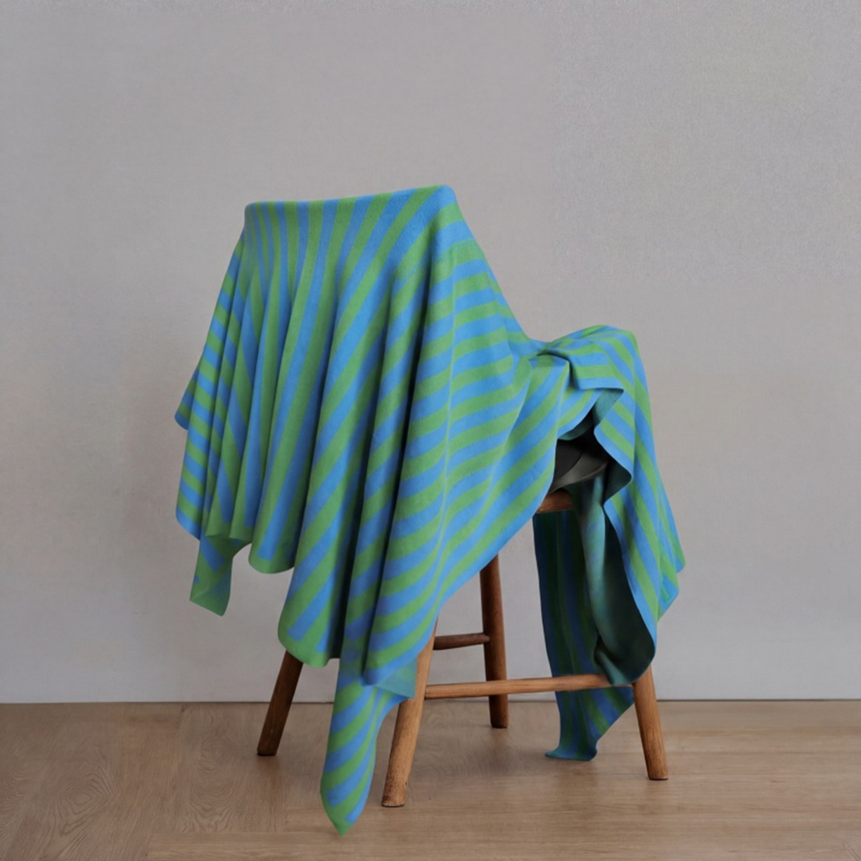 91家纺网 家纺一手货源 找家纺 （总）暖绵绵家纺 2026新款丝光棉撞色条纹盖毯-海文（本款券后/折后零售价不得低于162元）