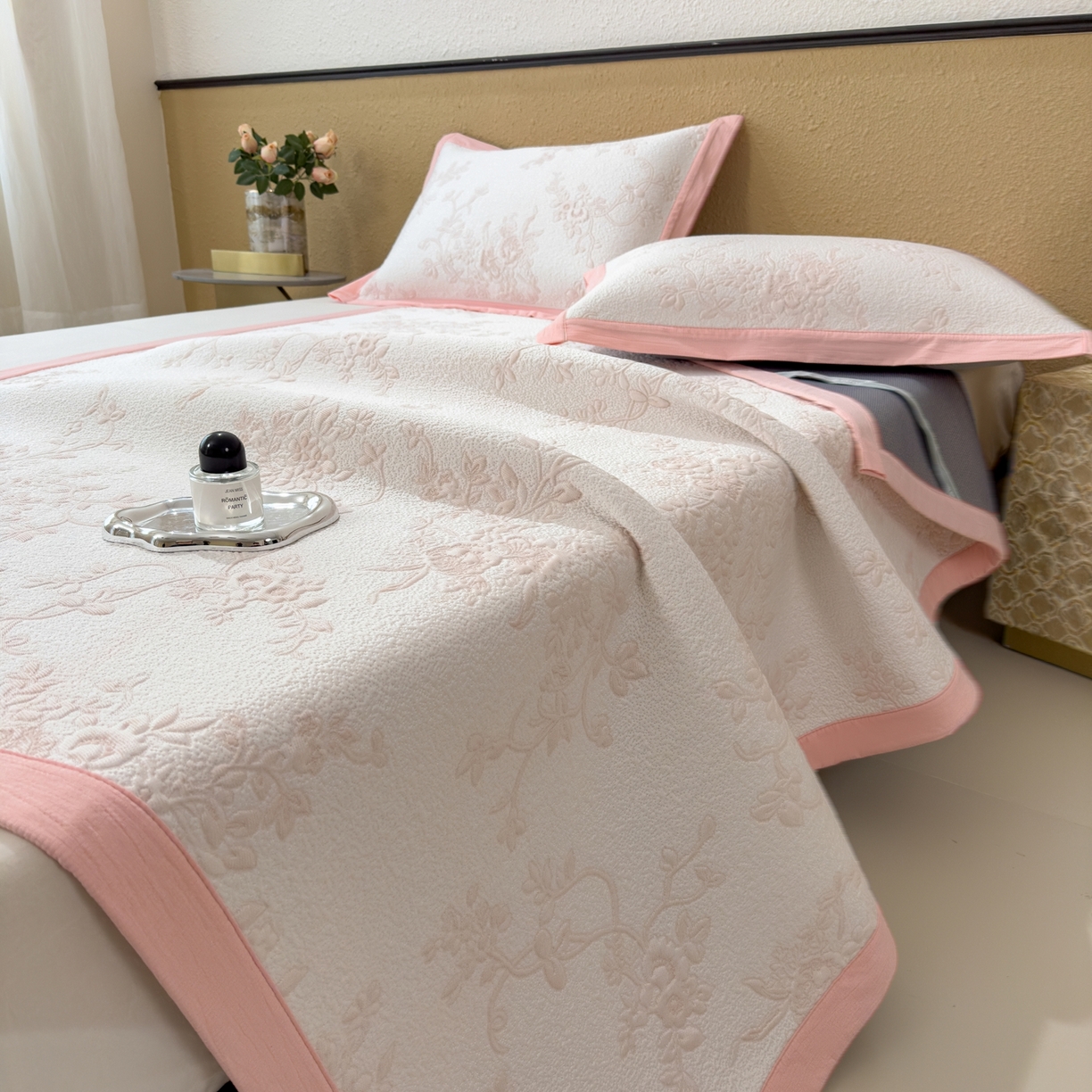 91家纺网 家纺一手货源 找家纺 （总）孩子王家纺 2026新款夏天冰丝A类母婴级凉感值过0.21冰豆豆家用凉席子夏季-思琳娜