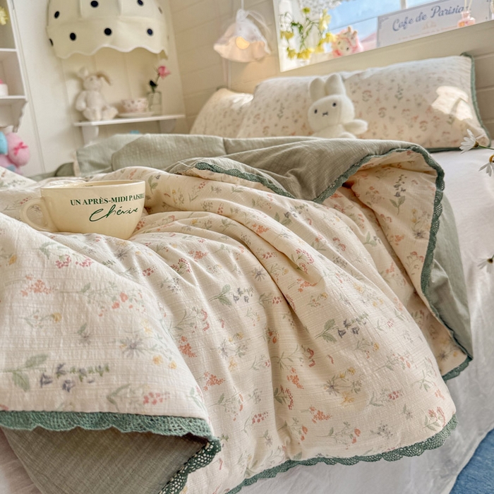 91家纺网 家纺一手货源 找家纺 优承佳生活馆 2026新款云感双层纱抗菌夏被夏凉被空调被 浅草花语