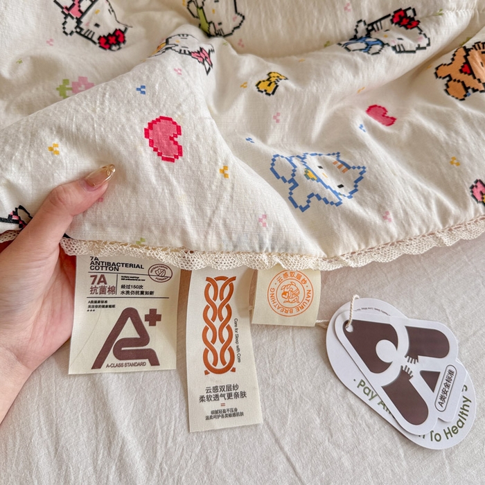 91家纺网 家纺一手货源 找家纺 优承佳生活馆 2026新款云感双层纱抗菌夏被夏凉被空调被 KT乐园