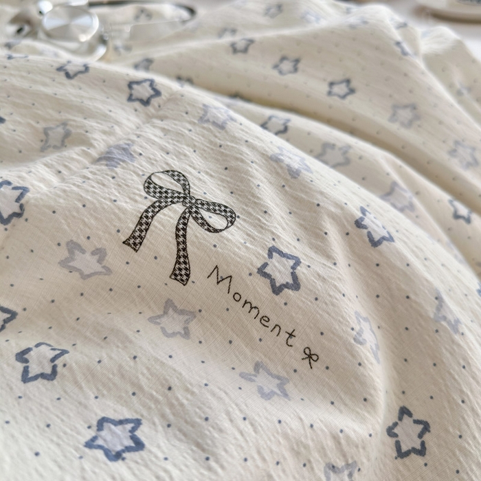 91家纺网 家纺一手货源 找家纺 优承佳生活馆 2026新款云感双层纱抗菌夏被夏凉被空调被 相思蓝韵