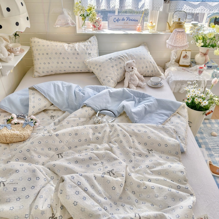 91家纺网 家纺一手货源 找家纺 优承佳生活馆 2026新款云感双层纱抗菌夏被夏凉被空调被 相思蓝韵