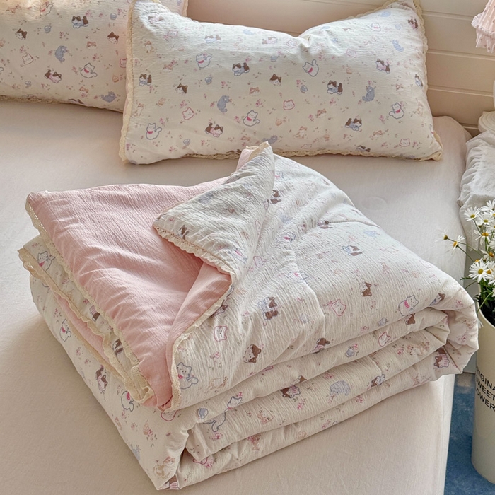 91家纺网 家纺一手货源 找家纺 优承佳生活馆 2026新款云感双层纱抗菌夏被夏凉被空调被 萌宠乐园