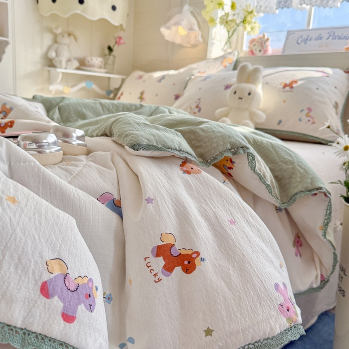 91家纺网 家纺一手货源 找家纺 优承佳生活馆 2026新款云感双层纱抗菌夏被夏凉被空调被 欢乐木马