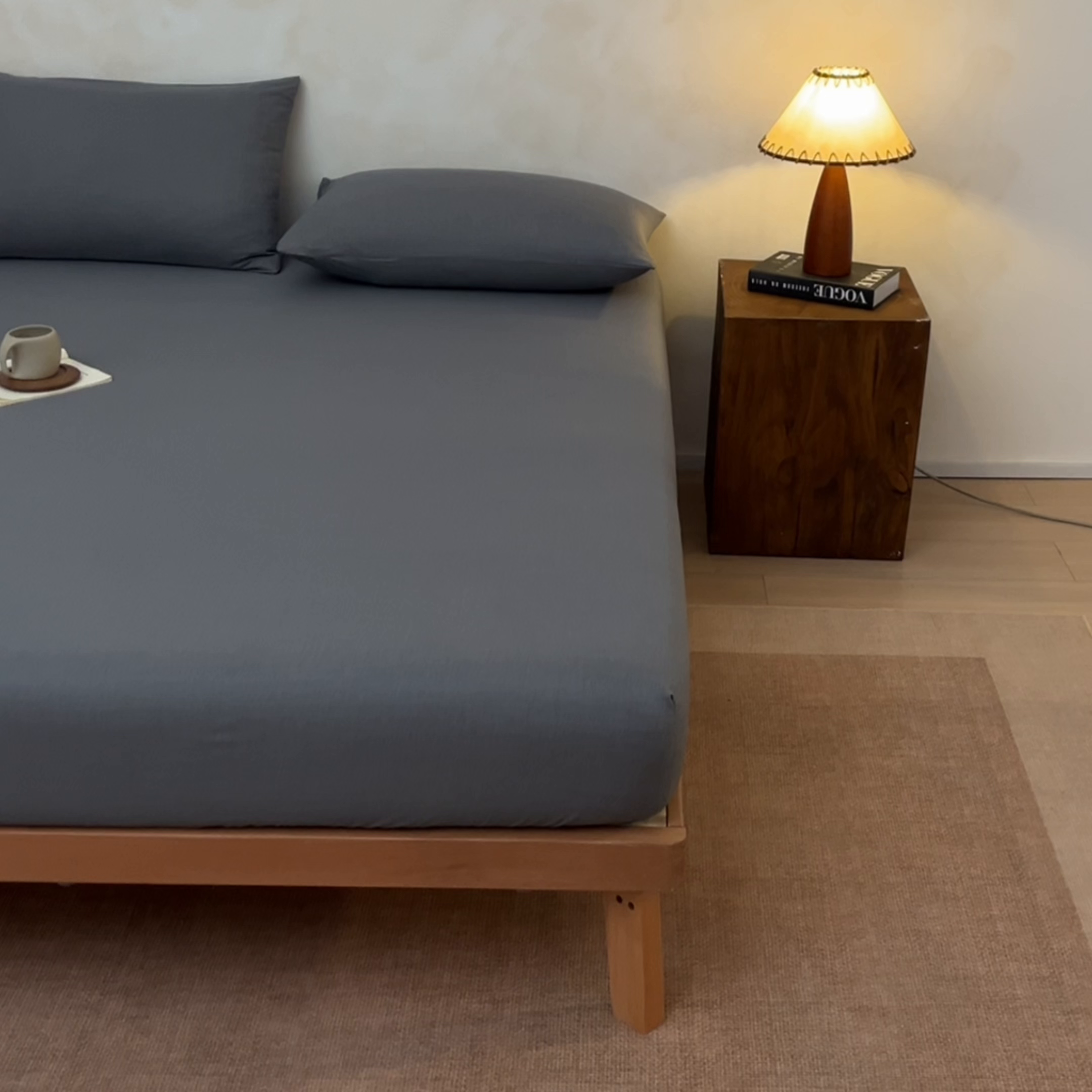 91家纺网 家纺一手货源 找家纺 衿成家纺 2026春夏新款竹纤维床笠凉感纹理感单床笠 床笠单件 竹纤维-浅灰