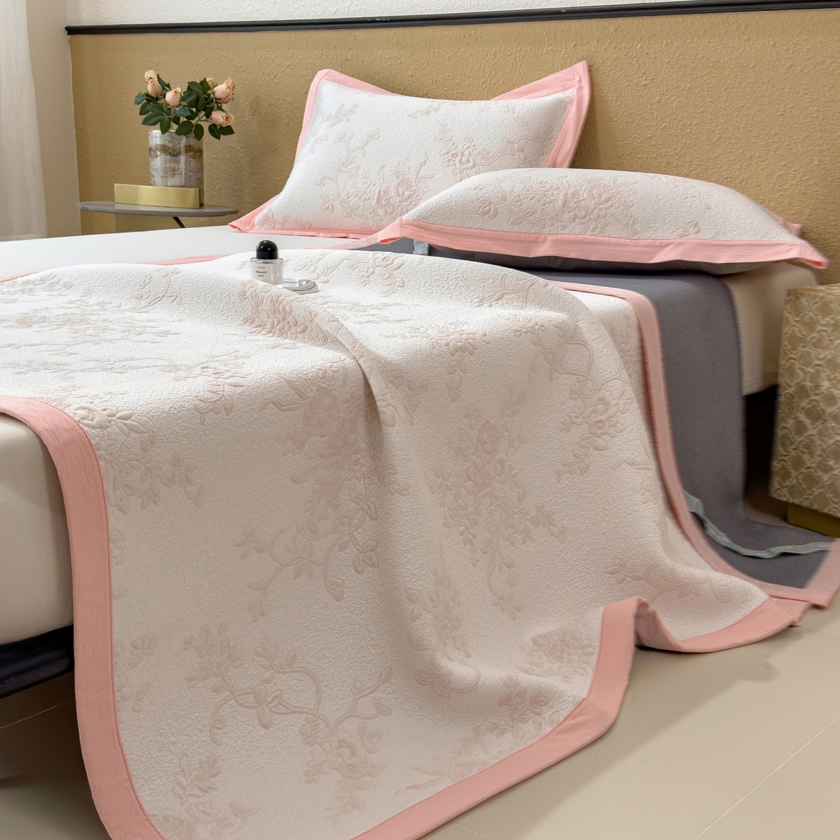 91家纺网 家纺一手货源 找家纺 孩子王家纺 2026新款夏天冰丝A类母婴级凉感值过0.21冰豆豆家用凉席子夏季-思琳娜 思琳娜-冰粉