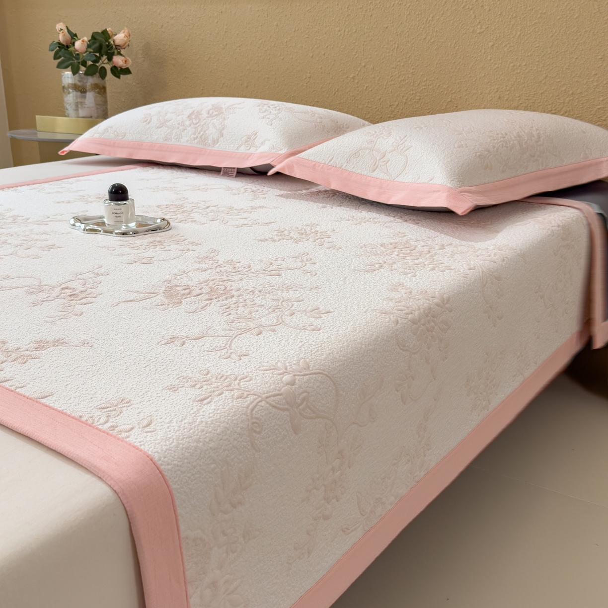 91家纺网 家纺一手货源 找家纺 孩子王家纺 2026新款夏天冰丝A类母婴级凉感值过0.21冰豆豆家用凉席子夏季-思琳娜 思琳娜-冰粉