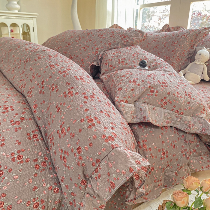 91家纺网 家纺一手货源 找家纺 昊川家纺 2026新款奶芙双层纱皱皱纱小清新多功能韩版花边床盖四件套 胭脂