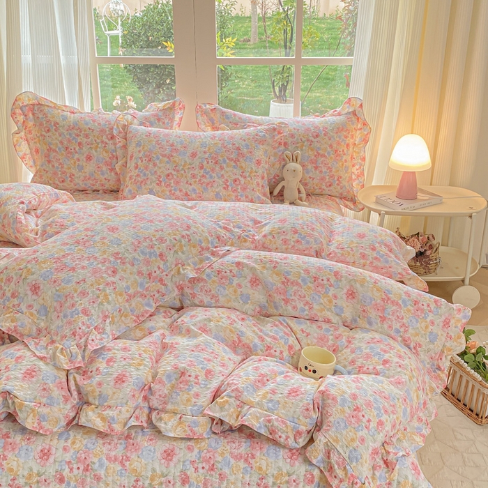 91家纺网 家纺一手货源 找家纺 昊川家纺 2026新款奶芙双层纱皱皱纱小清新多功能韩版花边床盖四件套 春日来信