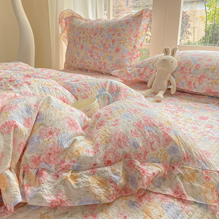 91家纺网 家纺一手货源 找家纺 昊川家纺 2026新款奶芙双层纱皱皱纱小清新多功能韩版花边床盖四件套 春日来信