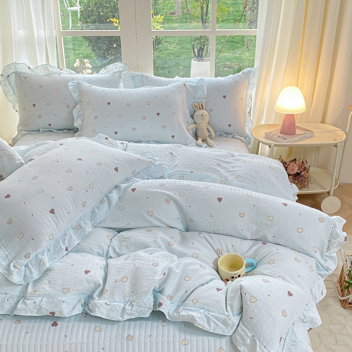 91家纺网 家纺一手货源 找家纺 昊川家纺 2026新款奶芙双层纱皱皱纱小清新多功能韩版花边床盖四件套 爱心气球-蓝