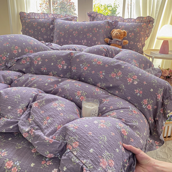 91家纺网 家纺一手货源 找家纺 昊川家纺 2026新款奶芙双层纱皱皱纱小清新多功能韩版花边床盖四件套 花漾-紫