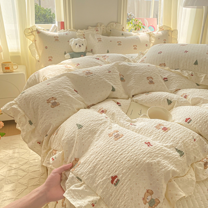 91家纺网 家纺一手货源 找家纺 昊川家纺 2026新款奶芙双层纱皱皱纱小清新多功能韩版花边床盖四件套 好朋友-奶杏