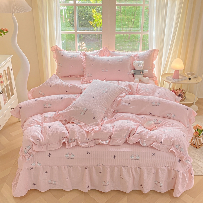 91家纺网 家纺一手货源 找家纺 昊川家纺 2026新款奶芙双层纱皱皱纱小清新多功能韩版花边床盖四件套 小天鹅-浅粉