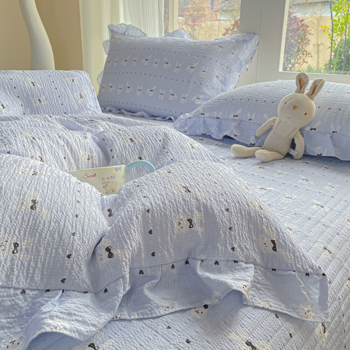 91家纺网 家纺一手货源 找家纺 昊川家纺 2026新款奶芙双层纱皱皱纱小清新多功能韩版花边床盖四件套 温柔兔-蓝
