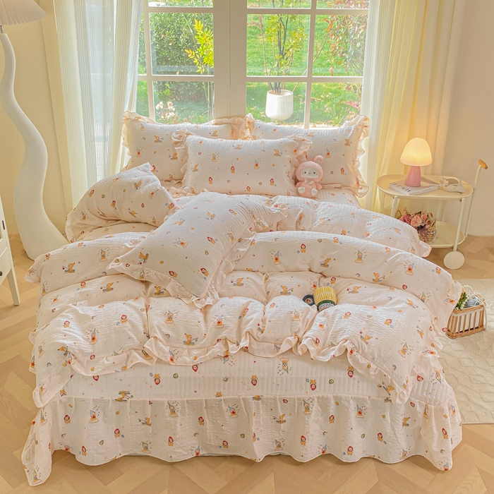 91家纺网 家纺一手货源 找家纺 昊川家纺 2026新款奶芙双层纱皱皱纱小清新多功能韩版花边床盖四件套 可爱星人