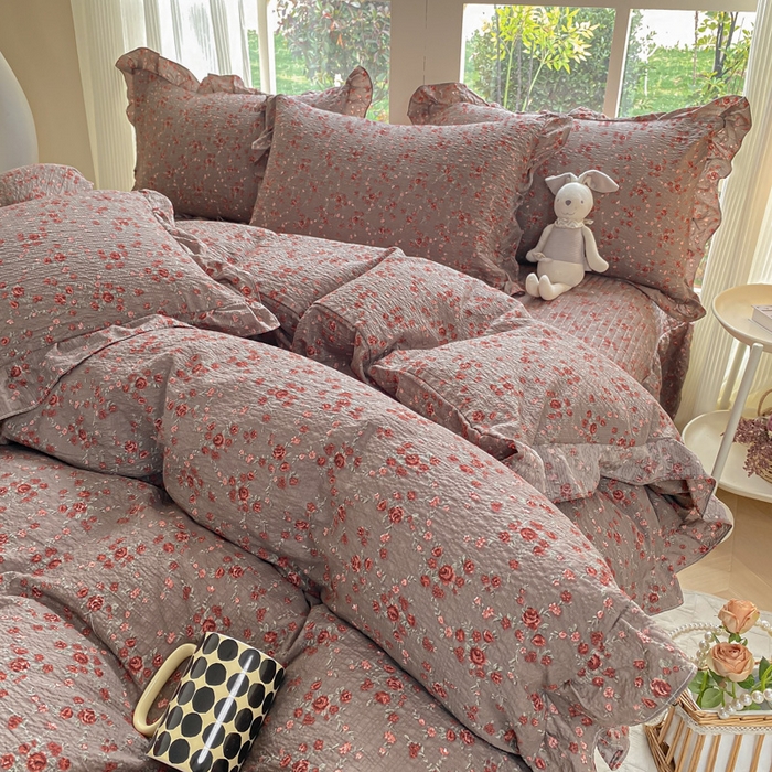 91家纺网 家纺一手货源 找家纺 昊川家纺 2026新款奶芙双层纱皱皱纱小清新多功能韩版花边床盖四件套 胭脂