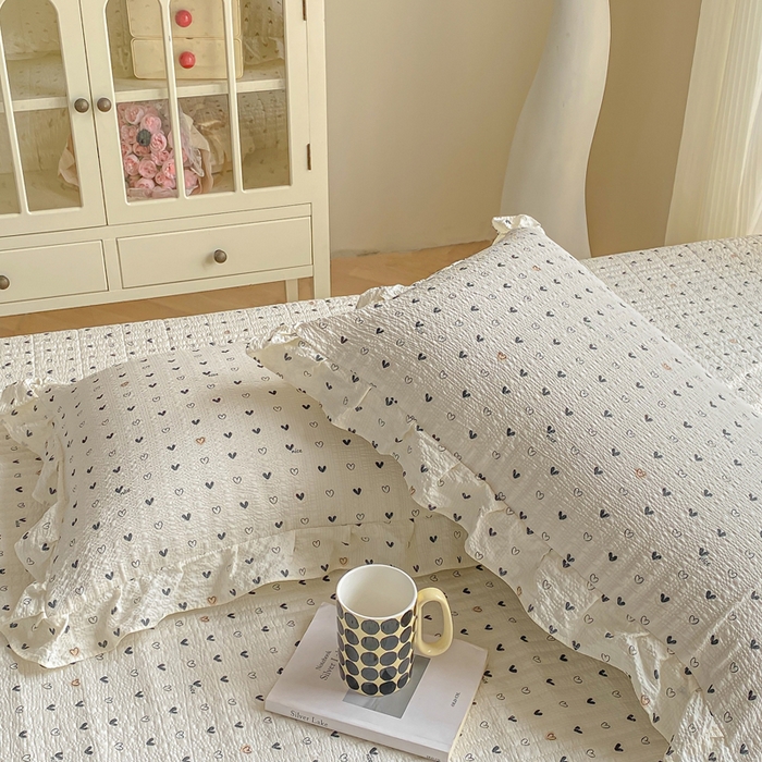91家纺网 家纺一手货源 找家纺 昊川家纺 2026新款奶芙双层纱皱皱纱小清新多功能韩版花边床盖四件套 心动