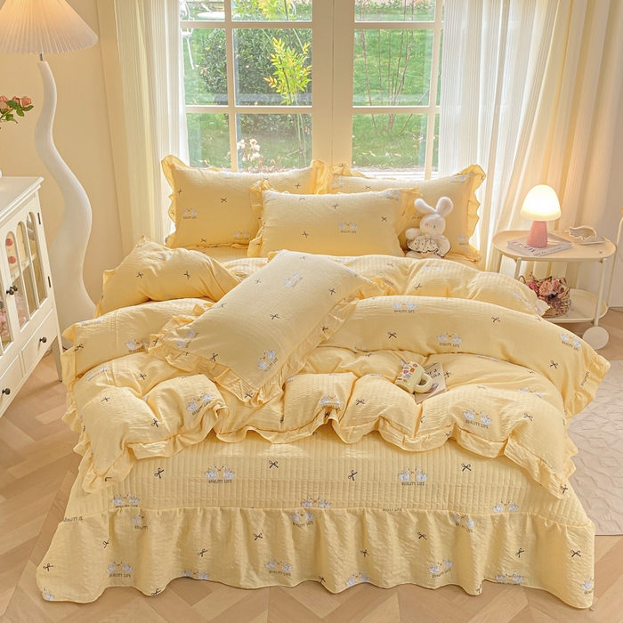 91家纺网 家纺一手货源 找家纺 昊川家纺 2026新款奶芙双层纱皱皱纱小清新多功能韩版花边床盖四件套 小天鹅-浅黄