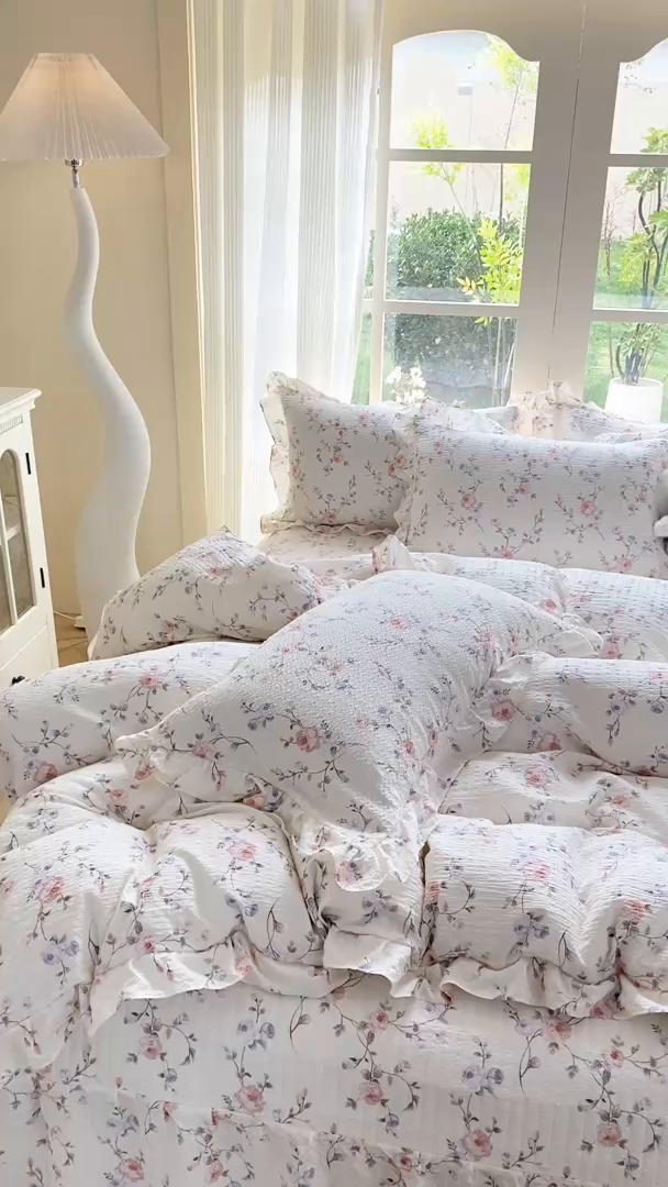 91家纺网 家纺一手货源 找家纺 昊川家纺 2026新款奶芙双层纱皱皱纱小清新多功能韩版花边床盖四件套 倾心-杏粉