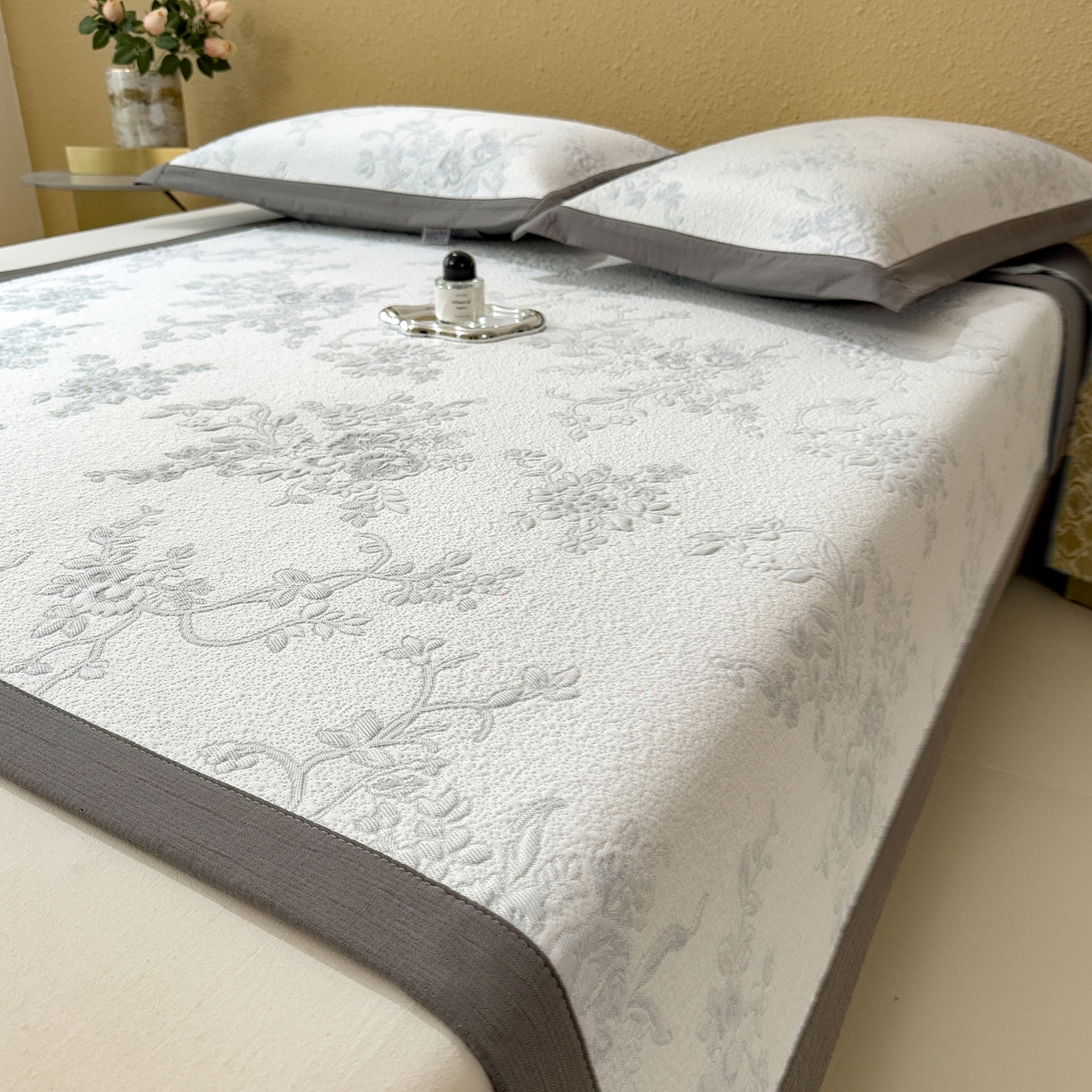 91家纺网 家纺一手货源 找家纺 孩子王家纺 2026新款夏天冰丝A类母婴级凉感值过0.21冰豆豆家用凉席子夏季-思琳娜 思琳娜-淡蓝