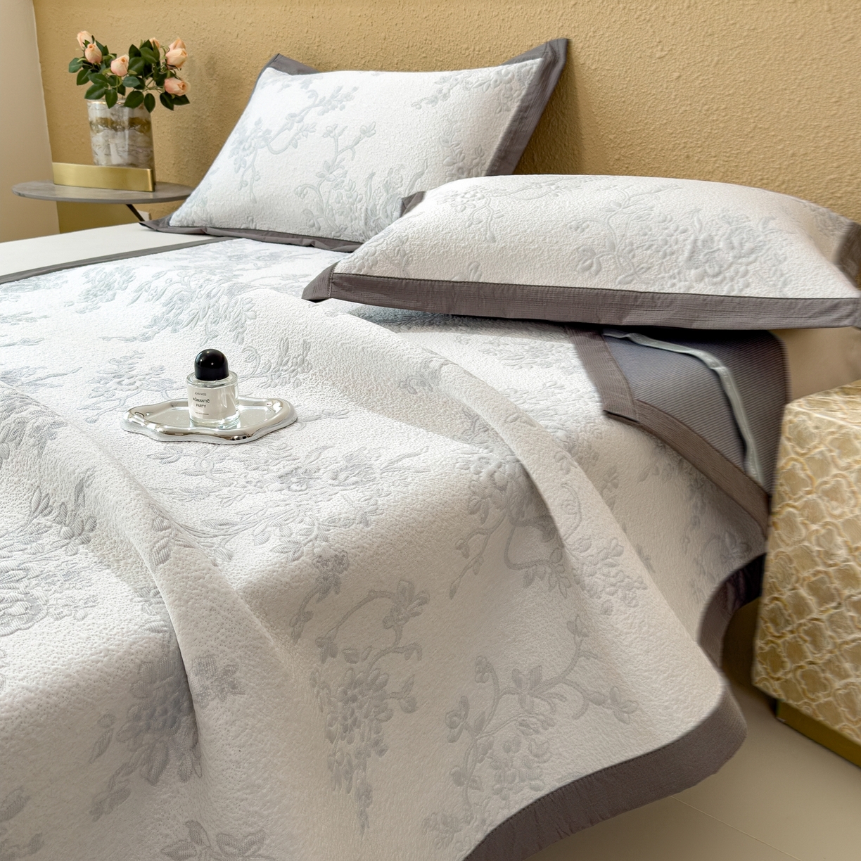 91家纺网 家纺一手货源 找家纺 孩子王家纺 2026新款夏天冰丝A类母婴级凉感值过0.21冰豆豆家用凉席子夏季-思琳娜 思琳娜-淡蓝