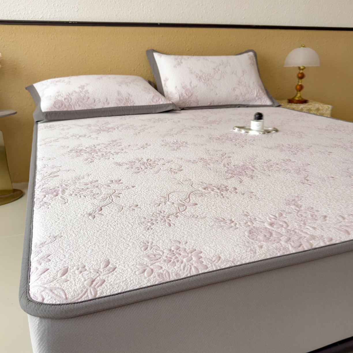 91家纺网 家纺一手货源 找家纺 孩子王家纺 2026新款夏天冰丝A类母婴级凉感值过0.21冰豆豆家用凉席子夏季-思琳娜 思琳娜-淡雅紫