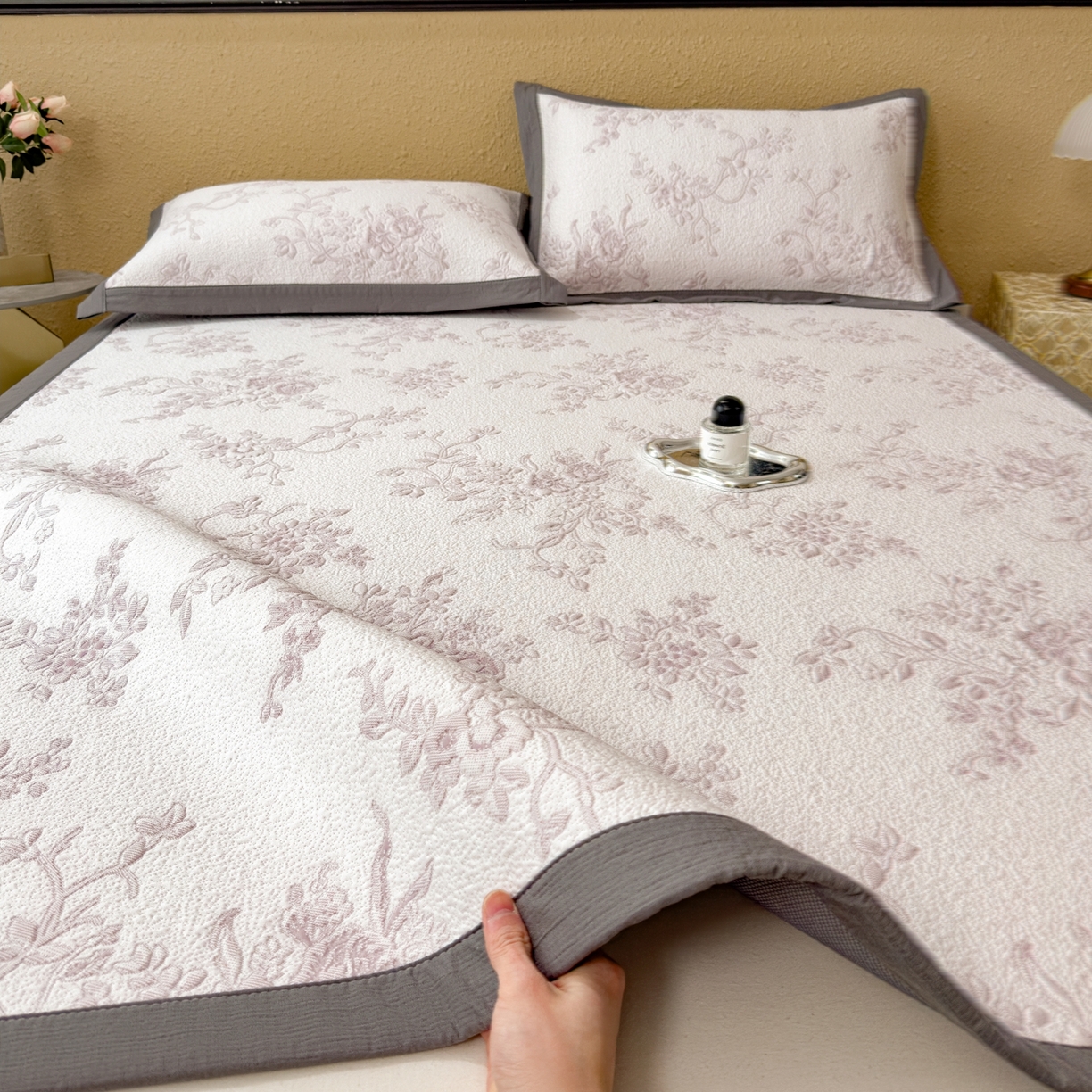 91家纺网 家纺一手货源 找家纺 孩子王家纺 2026新款夏天冰丝A类母婴级凉感值过0.21冰豆豆家用凉席子夏季-思琳娜 思琳娜-淡雅紫