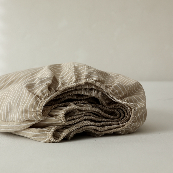 91家纺网 家纺一手货源 找家纺 棉眠 2026新款调色盘全棉纯棉水洗棉混搭单品系列-条纹单床笠 卡其条