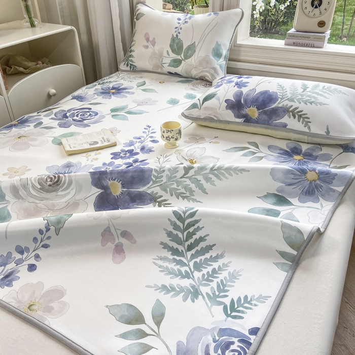 91家纺网 家纺一手货源 找家纺 麋兔 2026新款凉感小冰皮软席席子凉席 雾蓝花屿