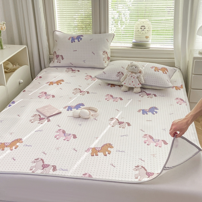 91家纺网 家纺一手货源 找家纺 麋兔 2026新款凉感小冰皮软席席子凉席 小马