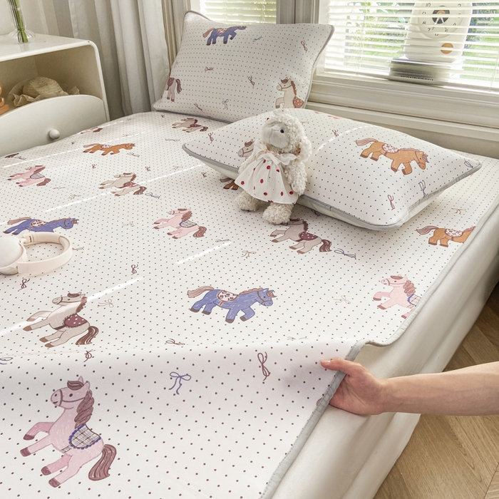 91家纺网 家纺一手货源 找家纺 麋兔 2026新款凉感小冰皮软席席子凉席 小马