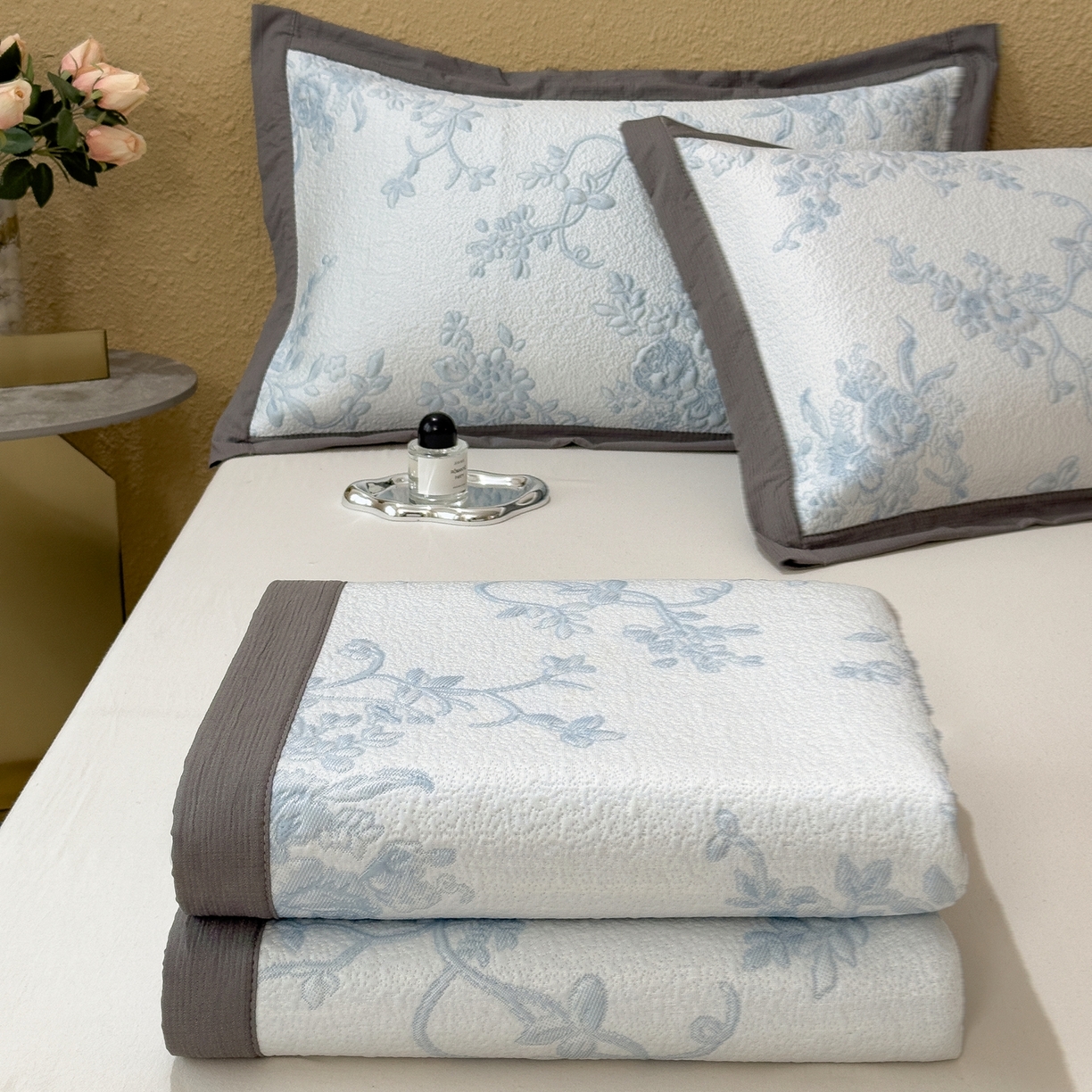 91家纺网 家纺一手货源 找家纺 孩子王家纺 2026新款夏天冰丝A类母婴级凉感值过0.21冰豆豆家用凉席子夏季-思琳娜 思琳娜-天空蓝