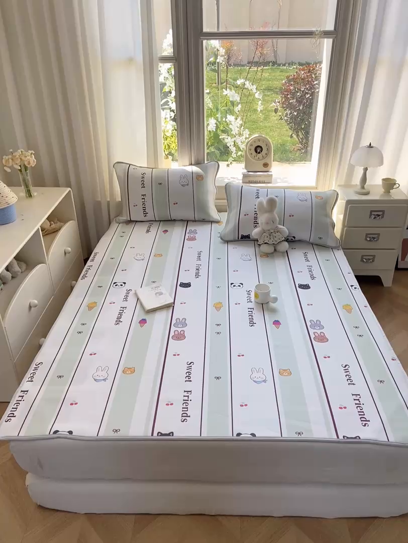 91家纺网 家纺一手货源 找家纺 麋兔 2026新款凉感小冰皮软席席子凉席 星条萌友