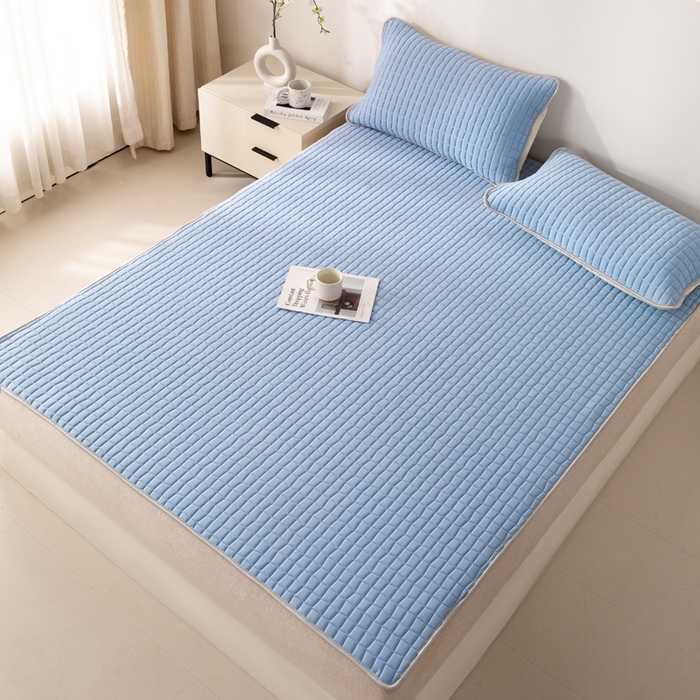 91家纺网 家纺一手货源 找家纺 麋兔 2026新款刺绣纯色氨纶凉感乳胶席子凉席 海军蓝