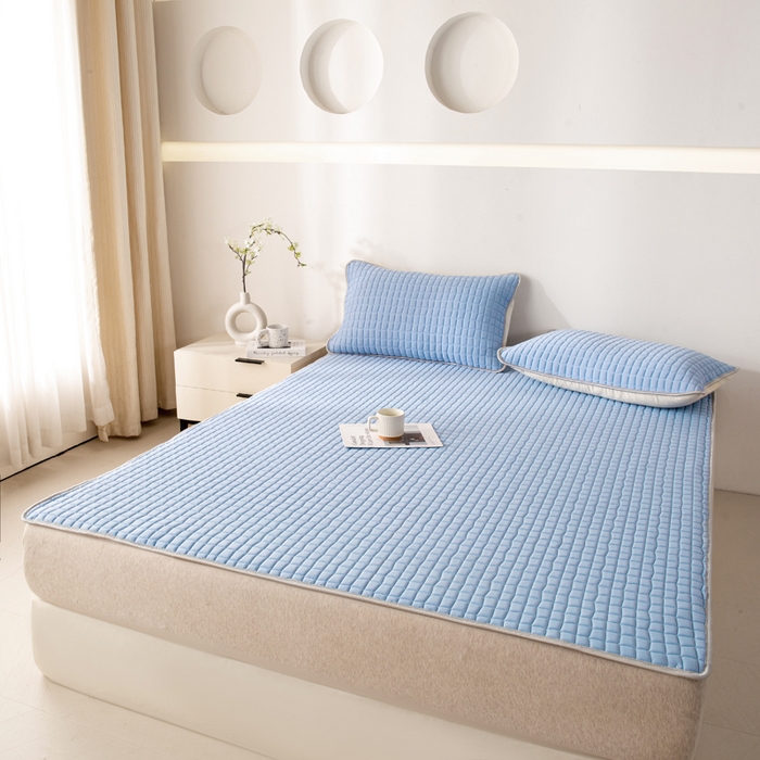 91家纺网 家纺一手货源 找家纺 麋兔 2026新款刺绣纯色氨纶凉感乳胶席子凉席 海军蓝