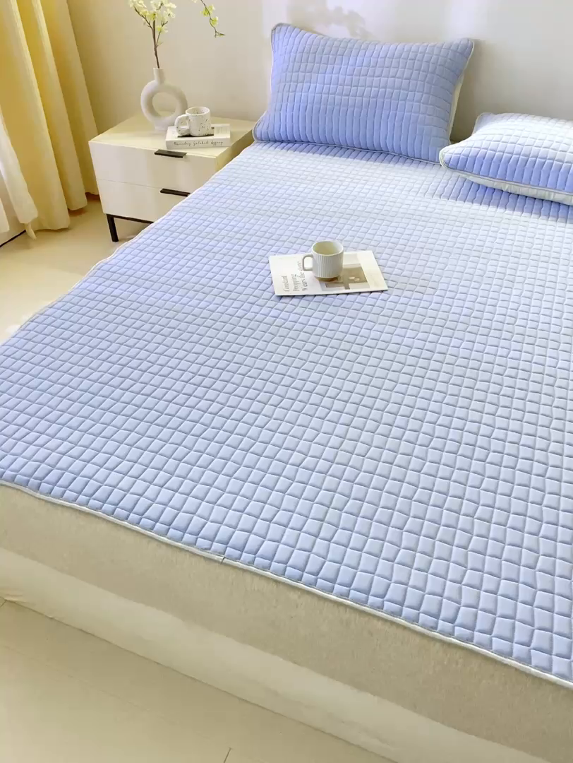 91家纺网 家纺一手货源 找家纺 麋兔 2026新款刺绣纯色氨纶凉感乳胶席子凉席 海军蓝