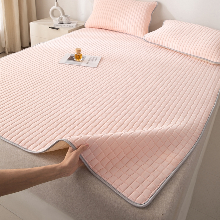 91家纺网 家纺一手货源 找家纺 麋兔 2026新款刺绣纯色氨纶凉感乳胶席子凉席 卡布粉