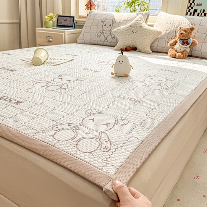 91家纺网 家纺一手货源 找家纺 家喜爱 2026新款冰感豆豆软凉席-高克重 不起球【可提供买家秀】 LUCK小冰熊-咖