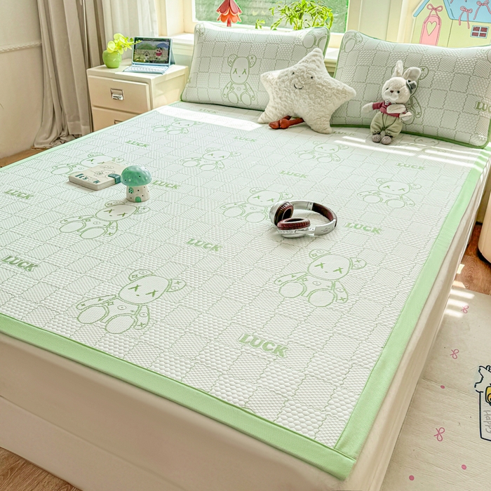 91家纺网 家纺一手货源 找家纺 家喜爱 2026新款冰感豆豆软凉席-高克重 不起球【可提供买家秀】 LUCK小冰熊-绿