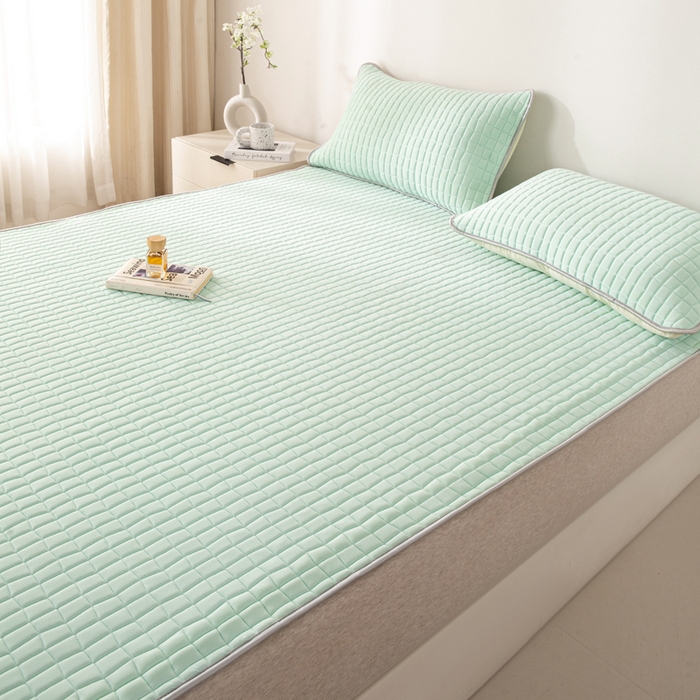 91家纺网 家纺一手货源 找家纺 麋兔 2026新款刺绣纯色氨纶凉感乳胶席子凉席 浅兰