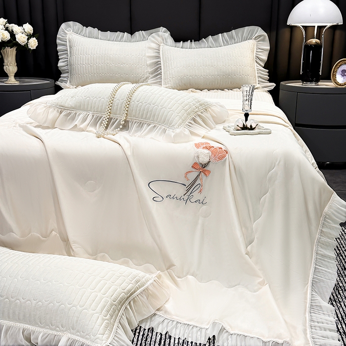 91家纺网 家纺一手货源 找家纺 妮恒美家纺 2026新款凉感丝夏被床盖款四件套 玫瑰之恋-白奶咖