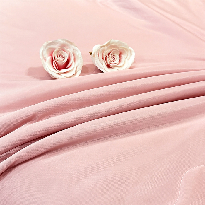 91家纺网 家纺一手货源 找家纺 妮恒美家纺 2026新款凉感丝夏被床盖款四件套 玫瑰之恋-初恋玉