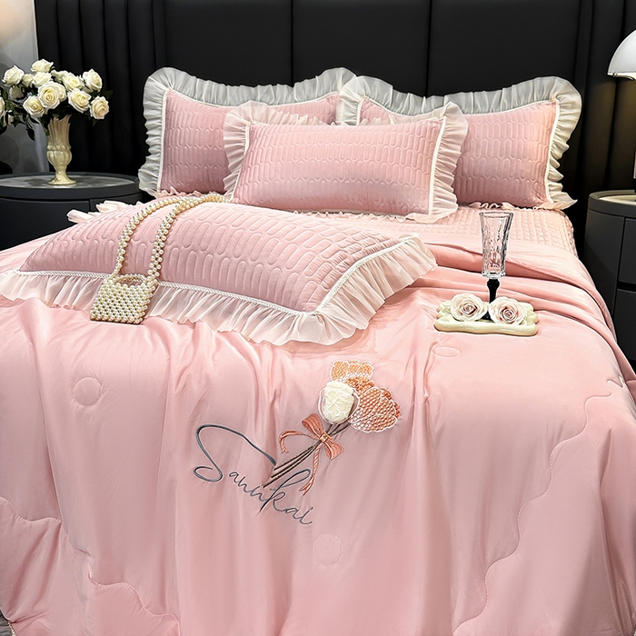 91家纺网 家纺一手货源 找家纺 妮恒美家纺 2026新款凉感丝夏被床盖款四件套 玫瑰之恋-初恋玉