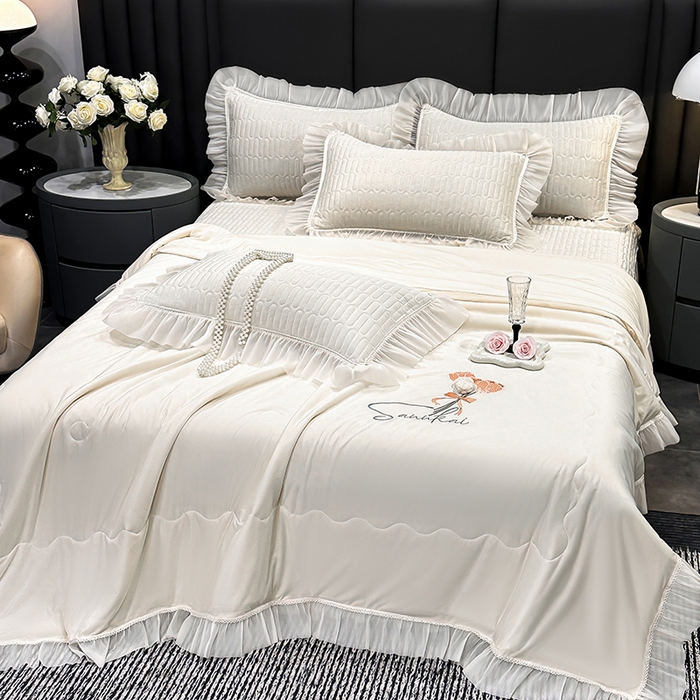 91家纺网 家纺一手货源 找家纺 妮恒美家纺 2026新款凉感丝夏被床盖款四件套 玫瑰之恋-白奶咖