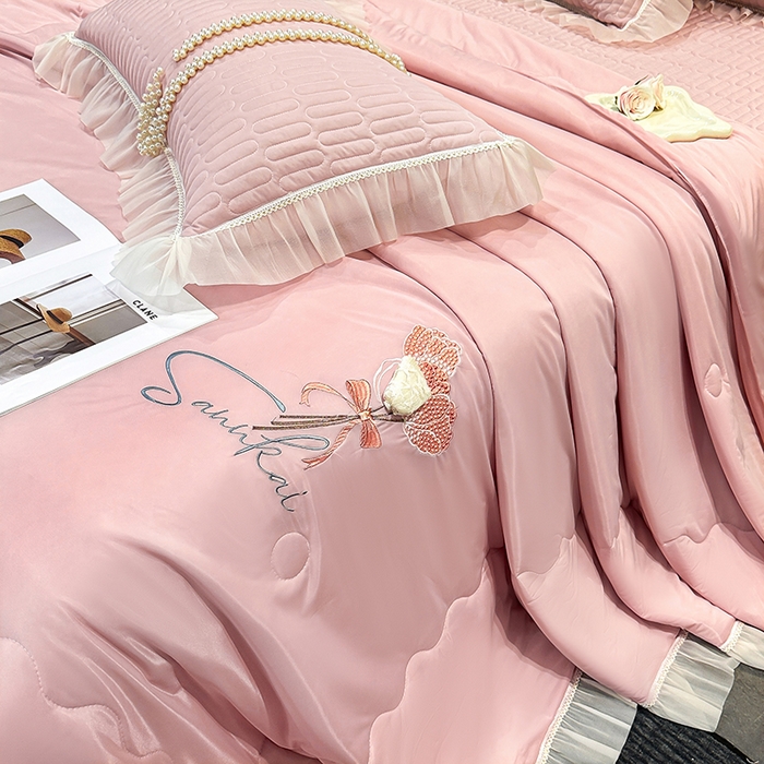 91家纺网 家纺一手货源 找家纺 妮恒美家纺 2026新款凉感丝夏被床盖款四件套 玫瑰之恋-初恋玉