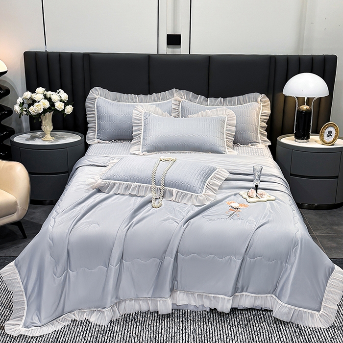 91家纺网 家纺一手货源 找家纺 妮恒美家纺 2026新款凉感丝夏被床盖款四件套 玫瑰之恋-高级灰