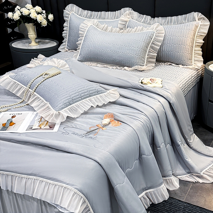 91家纺网 家纺一手货源 找家纺 妮恒美家纺 2026新款凉感丝夏被床盖款四件套 玫瑰之恋-高级灰